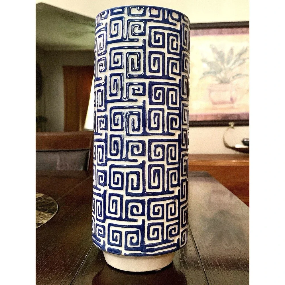 Vtg Inspired Blue White Greek Key Ceramic Vase Chinoiserie Hollywood Regency 10